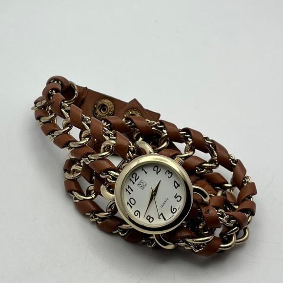 Gold brown watch - Picture 2 of 2